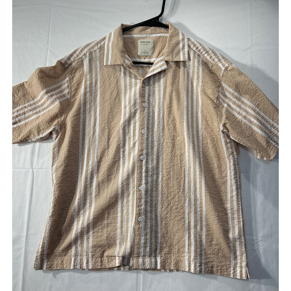 Massive Luxury Mens Small Tan White Striped Seersucker Short Sleeve Button Down